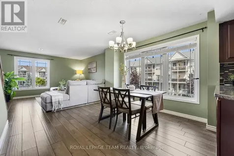 368 Crownridge Drive Ottawa ON K2M 3A4