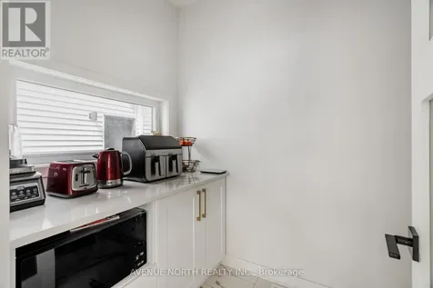 166 Crevasse Road Ottawa ON K1W 0R1