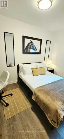 216 Mcarthur Avenue Ottawa ON K1L 6P5