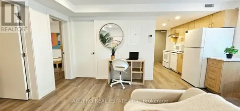 216 Mcarthur Avenue Ottawa ON K1L 6P5