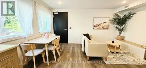 216 Mcarthur Avenue Ottawa ON K1L 6P5