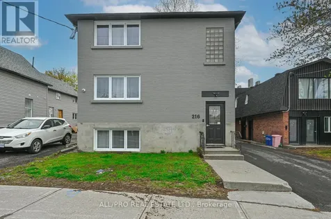 216 Mcarthur Avenue Ottawa ON K1L 6P5