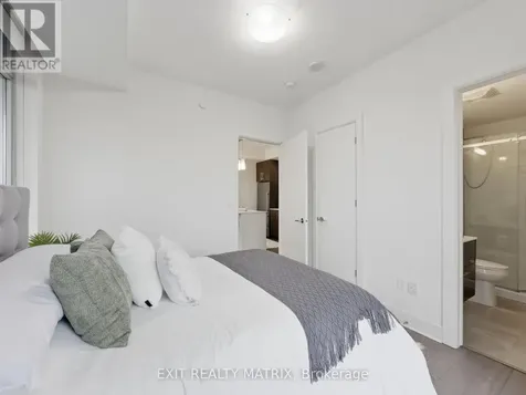 255 Bay Street Ottawa ON K1R 0C5