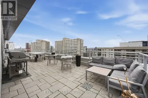 255 Bay Street Ottawa ON K1R 0C5