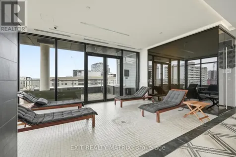 255 Bay Street Ottawa ON K1R 0C5