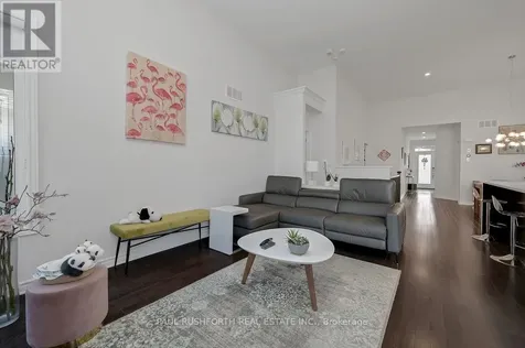 522 Ace Street Ottawa ON K2V 0E8
