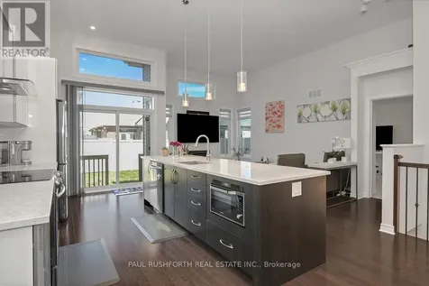 522 Ace Street Ottawa ON K2V 0E8