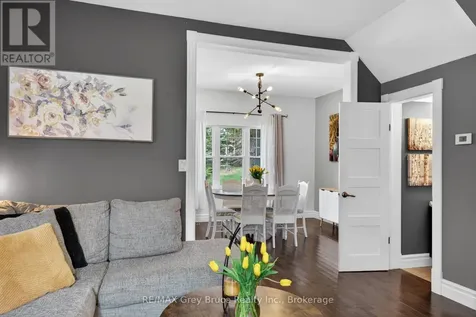 1521 7th Avenue West Owen Sound ON N4K 5L1