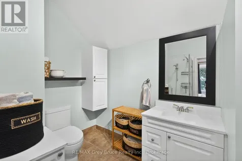 1521 7th Avenue West Owen Sound ON N4K 5L1
