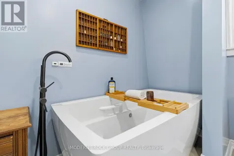736 Cedar Park Lane South Athens ON K0E 1B0