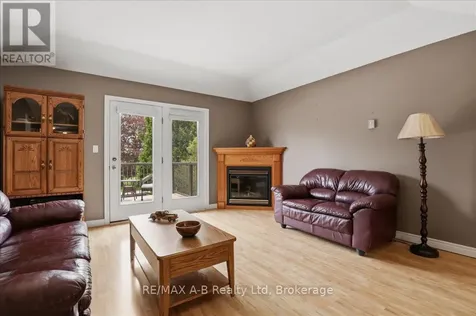 93 Abraham Drive Stratford ON N5A 8B1