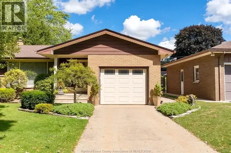 9 Audrey Street Leamington ON N8H 2K7