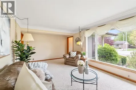 9 Audrey Street Leamington ON N8H 2K7