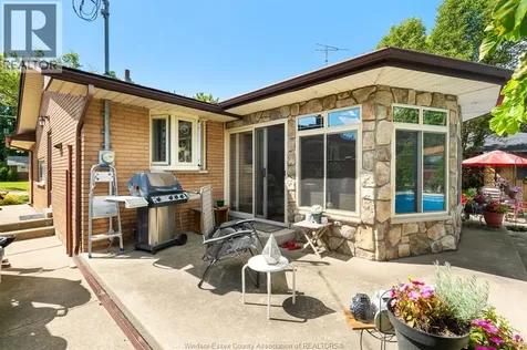 9 Audrey Street Leamington ON N8H 2K7