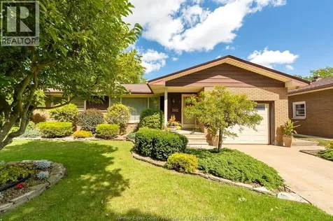 9 Audrey Street Leamington ON N8H 2K7