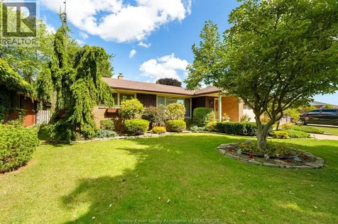 9 Audrey Street Leamington ON N8H 2K7