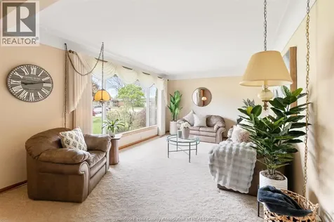 9 Audrey Street Leamington ON N8H 2K7