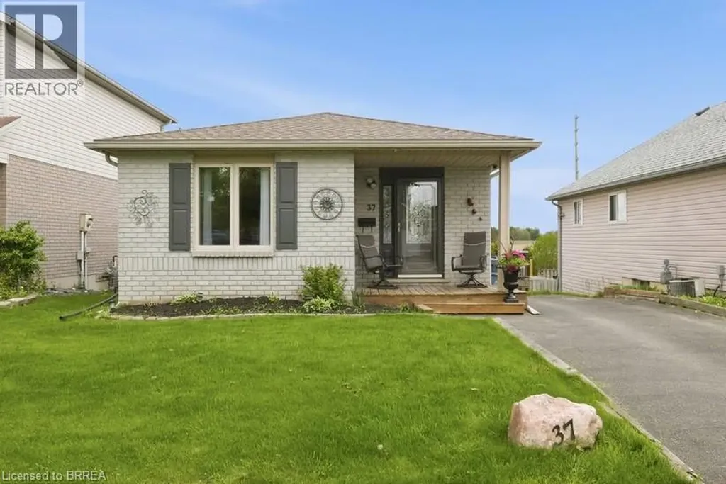 37 Anastasia Crescent Brantford ON N3P 2A9