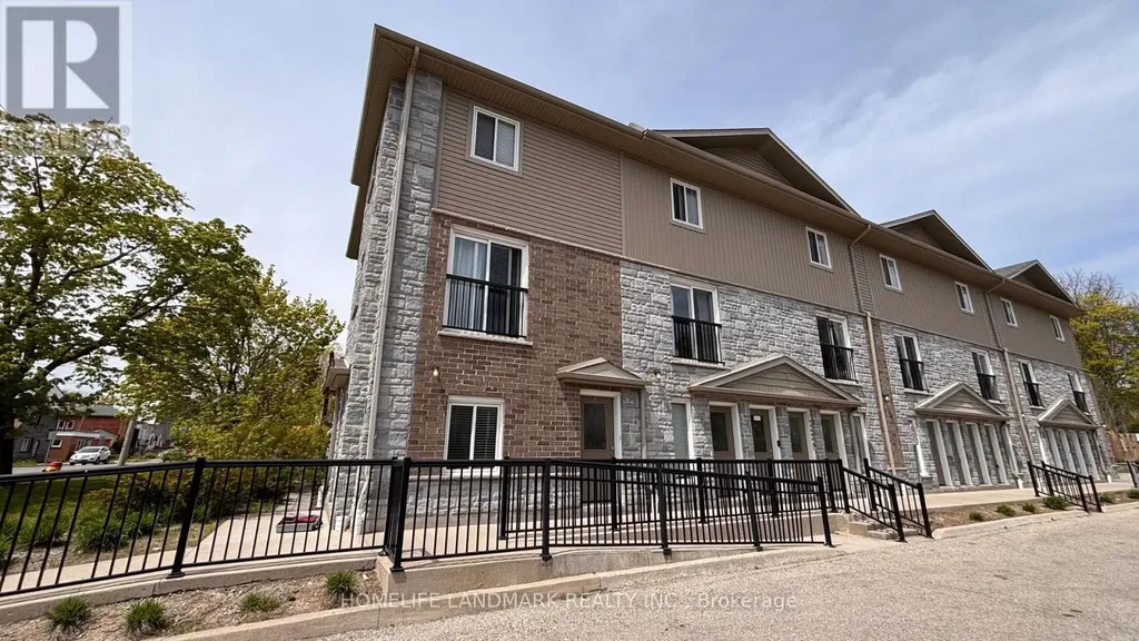 122 Courtland Avenue East Kitchener ON N2H 1Y9
