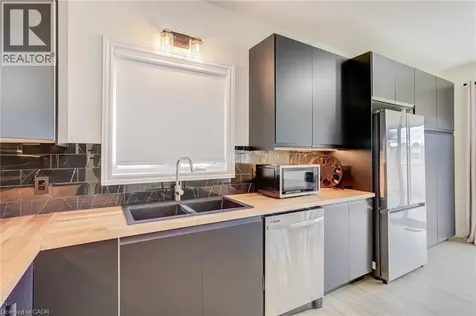 210 Hawkswood Drive Kitchener ON N2K 4J3