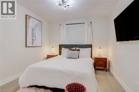 210 Hawkswood Drive Kitchener ON N2K 4J3