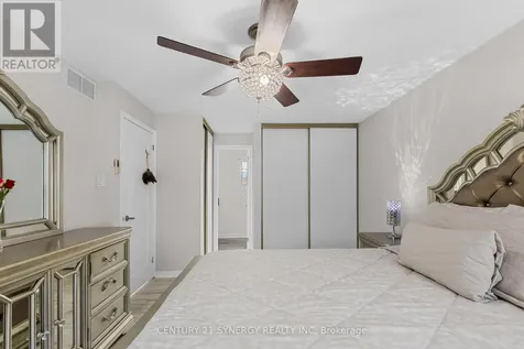 1728 Teakdale Avenue Ottawa ON K1C 6M7