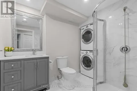 1728 Teakdale Avenue Ottawa ON K1C 6M7