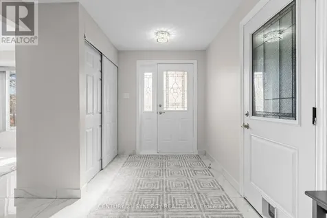 1728 Teakdale Avenue Ottawa ON K1C 6M7