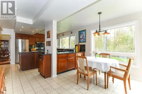 2711 Wyldewood Street Ottawa ON K1T 2S1
