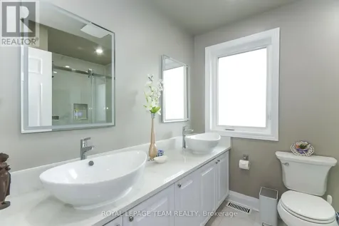2711 Wyldewood Street Ottawa ON K1T 2S1