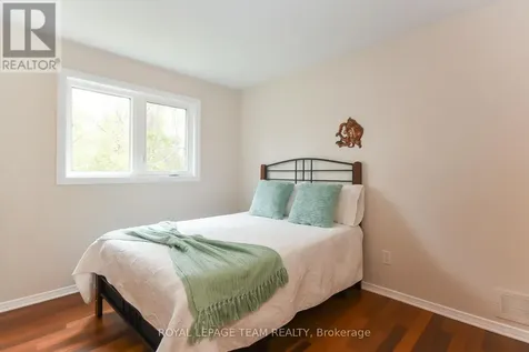 2711 Wyldewood Street Ottawa ON K1T 2S1