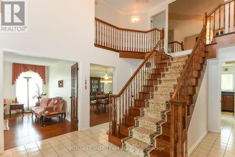 2711 Wyldewood Street Ottawa ON K1T 2S1