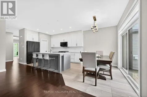 843 Sendero Way Ottawa ON K2S 2W9