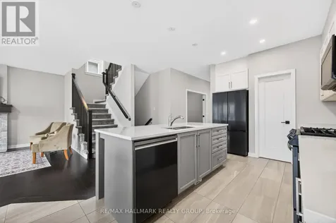 843 Sendero Way Ottawa ON K2S 2W9
