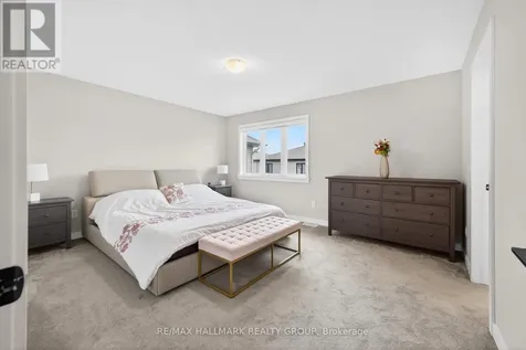 843 Sendero Way Ottawa ON K2S 2W9