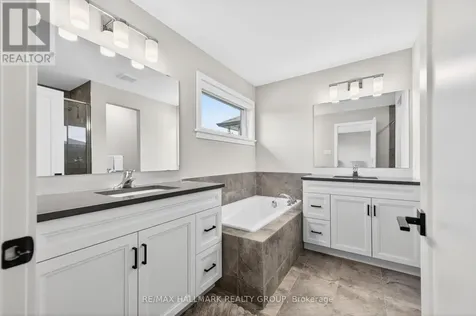 843 Sendero Way Ottawa ON K2S 2W9