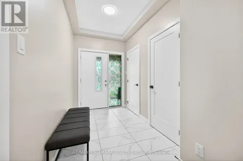 843 Sendero Way Ottawa ON K2S 2W9