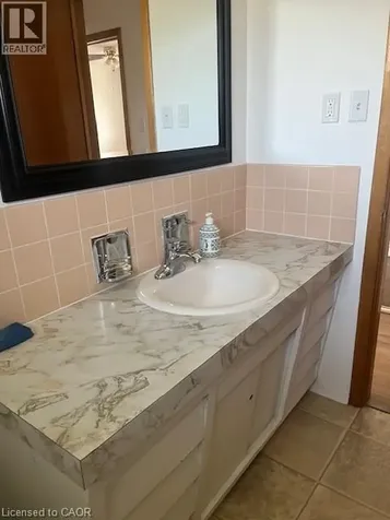150 Chandler Drive Kitchener ON N2E 1G9
