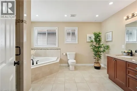 132 Coker Crescent Rockwood ON N0B 2K0