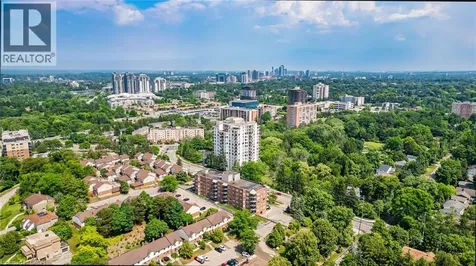 255 Keats Way Waterloo ON N2L 6N6