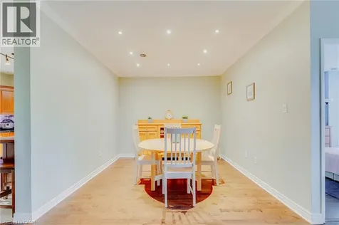 255 Keats Way Waterloo ON N2L 6N6