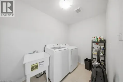 1227 Christie Circle Milton ON L9T 6V4