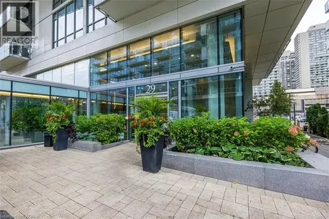 29 Queens Quay East Toronto ON M5E 0A4