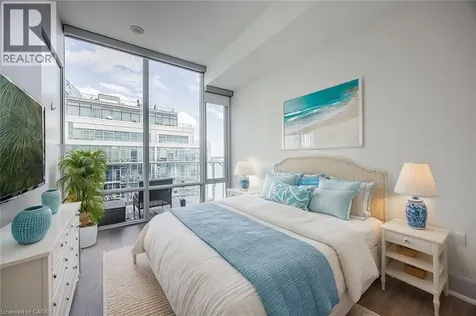 29 Queens Quay East Toronto ON M5E 0A4