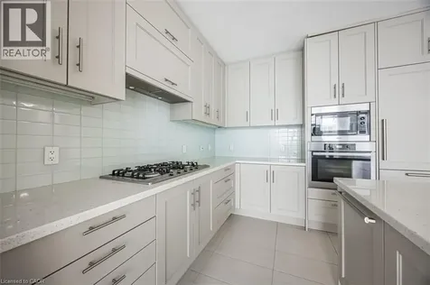 29 Queens Quay East Toronto ON M5E 0A4