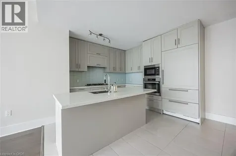 29 Queens Quay East Toronto ON M5E 0A4