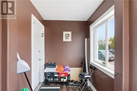 427 Montague Avenue Sudbury ON p3c 4g6