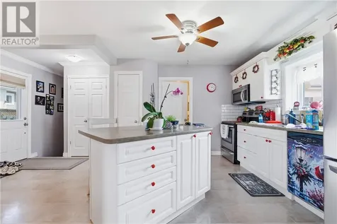 427 Montague Avenue Sudbury ON p3c 4g6