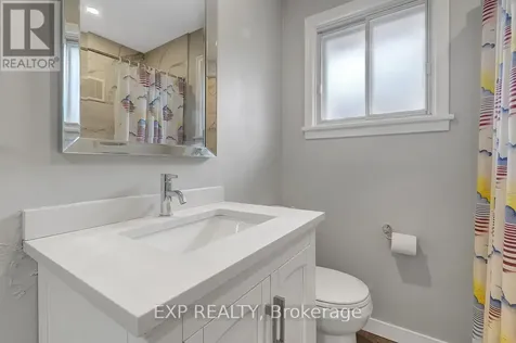 576 Browning Avenue Ottawa ON K1G 0T4