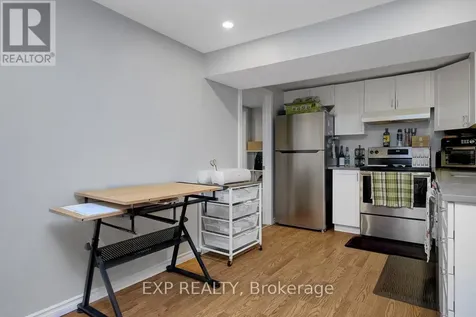 576 Browning Avenue Ottawa ON K1G 0T4